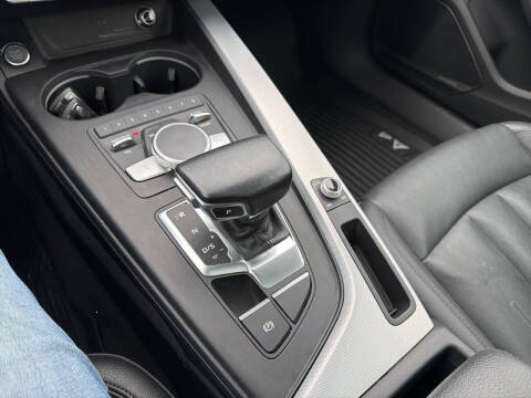 2017 Audi A4 2.0T quattro Premium Plus