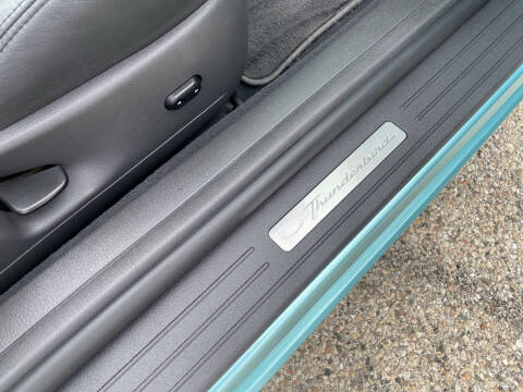 2002 Ford Thunderbird Deluxe