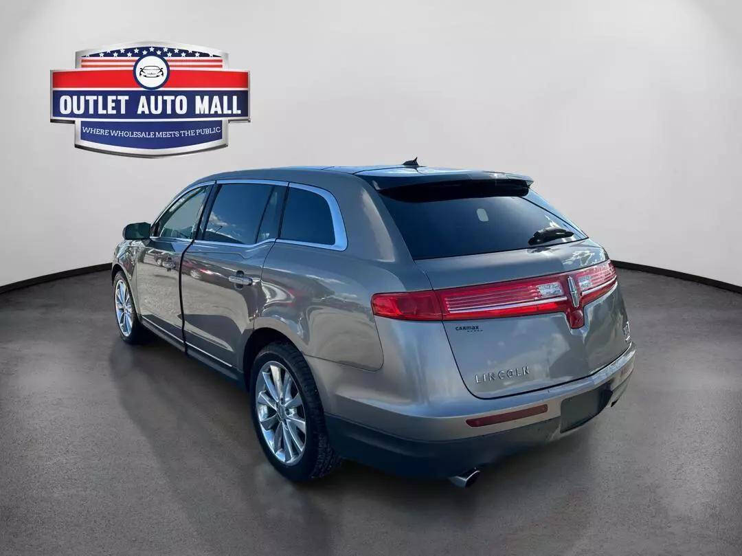 2012 Lincoln MKT for sale at Outlet Auto Mall in Okeechobee, FL