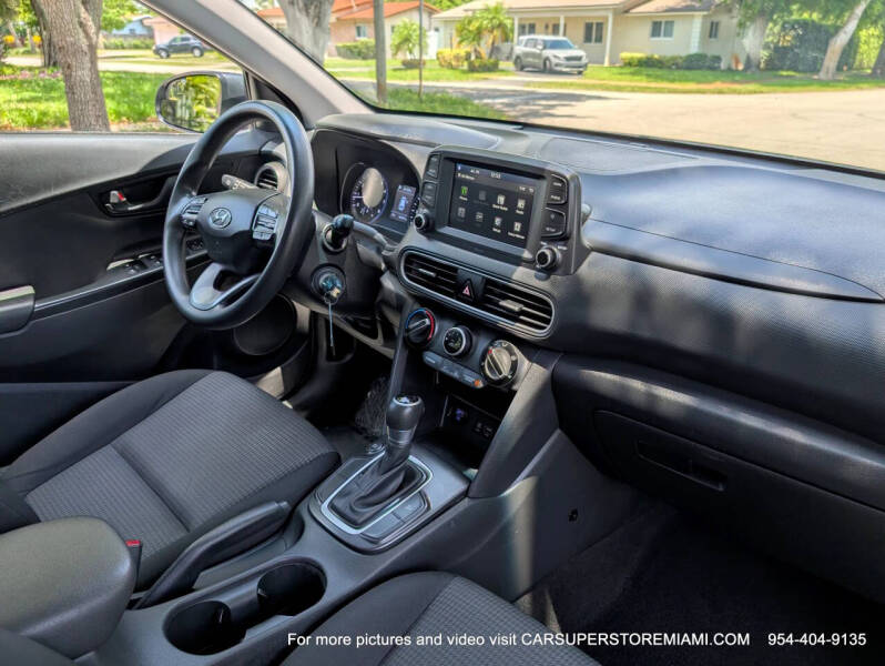 2020 Hyundai Kona SE