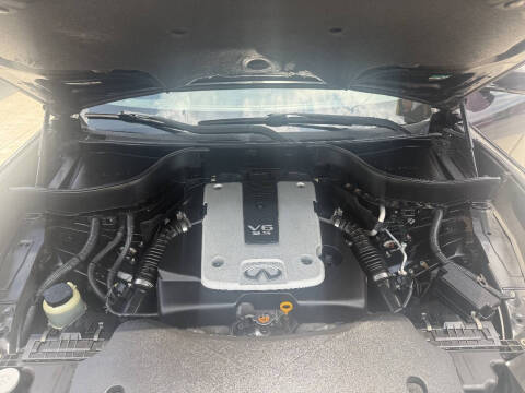 2011 Infiniti FX35