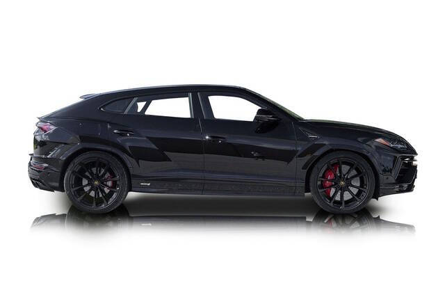 2024 Lamborghini Urus S