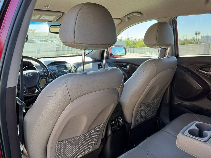 2015 Hyundai Tucson SE