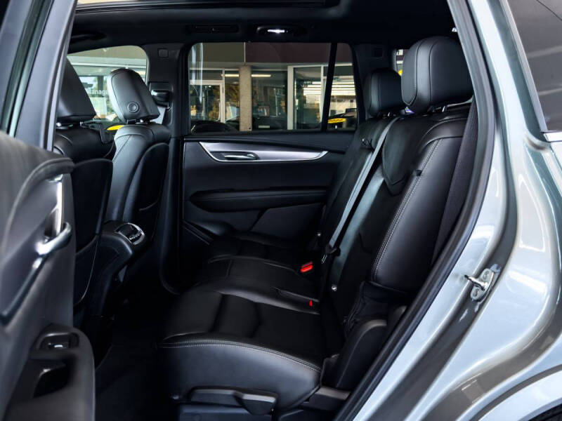 2024 Cadillac XT6 Luxury