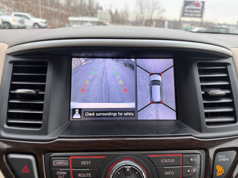 2013 Nissan Pathfinder Platinum