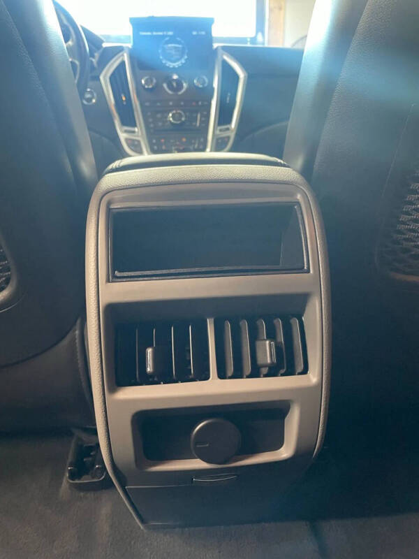 2011 Cadillac SRX Luxury Collection