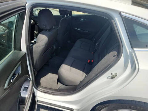 2018 Chevrolet Malibu LS
