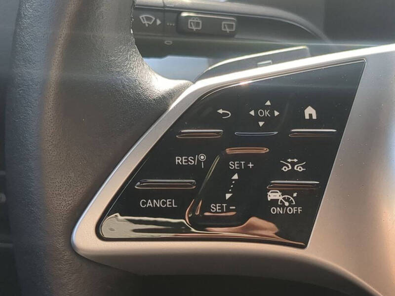 2024 Mercedes-Benz GLB GLB 250 4MATIC