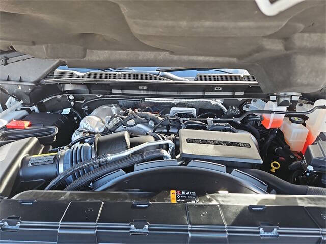 2025 GMC Sierra 3500HD