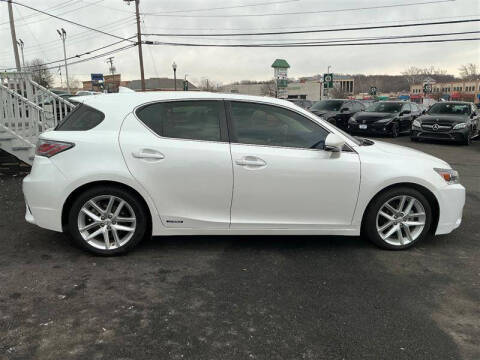 2016 Lexus CT 200h