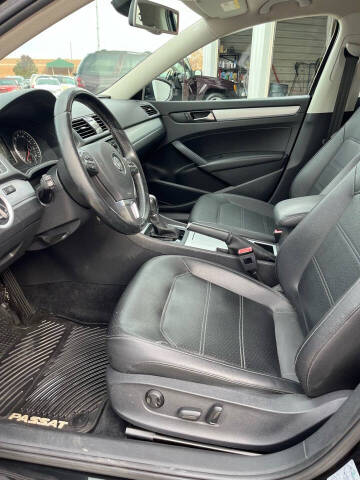 2012 Volkswagen Passat SE PZEV