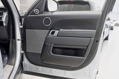 2020 Land Rover Range Rover Sport HST