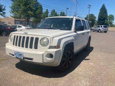 2008 Jeep Patriot for sale at M AND S CAR SALES LLC in Independence OR