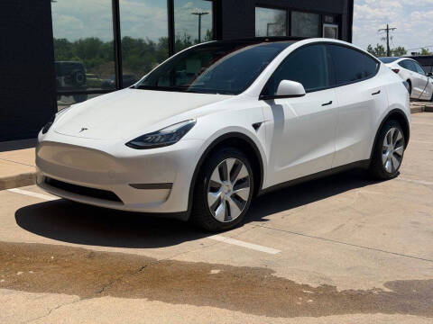 2023 Tesla Model Y Long Range