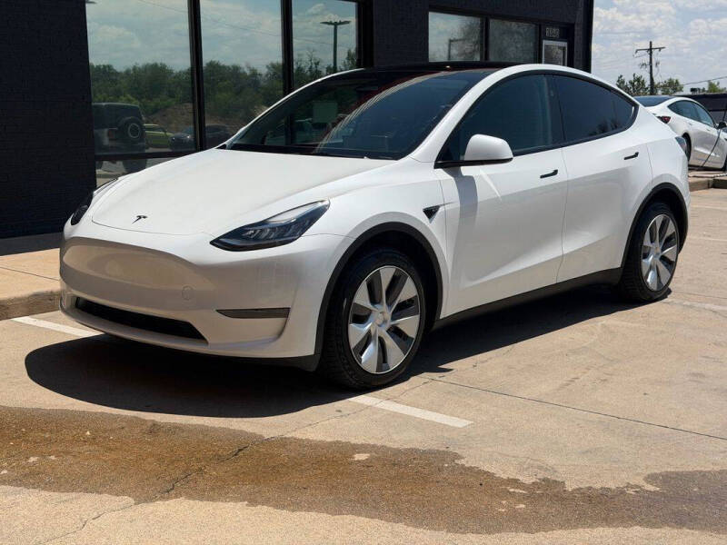 2023 Tesla Model Y Long Range