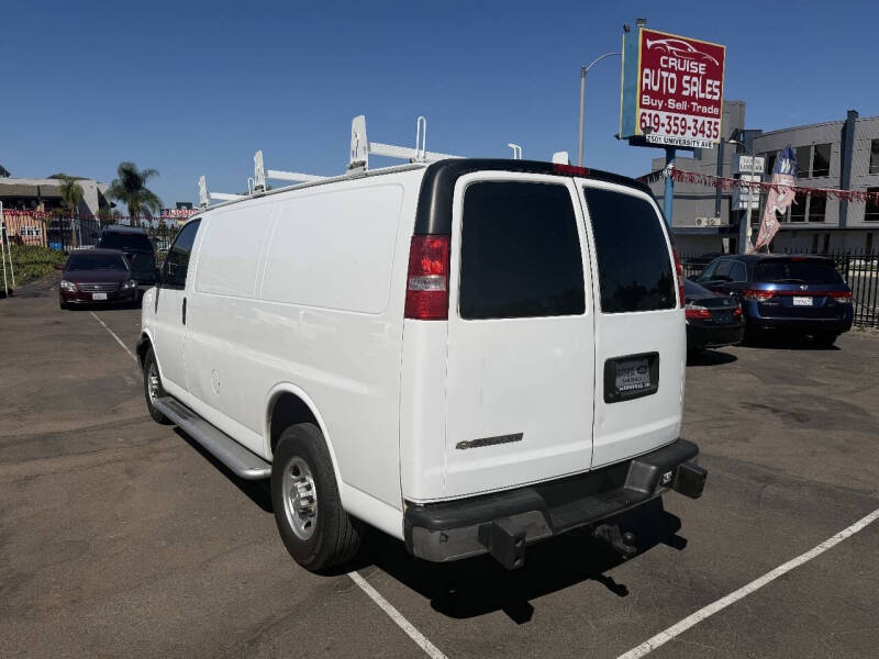 2021 Chevrolet Express 2500