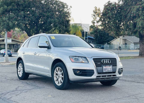 2011 Audi Q5 2.0T quattro Premium Plus