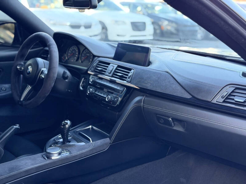 2019 BMW M4 CS