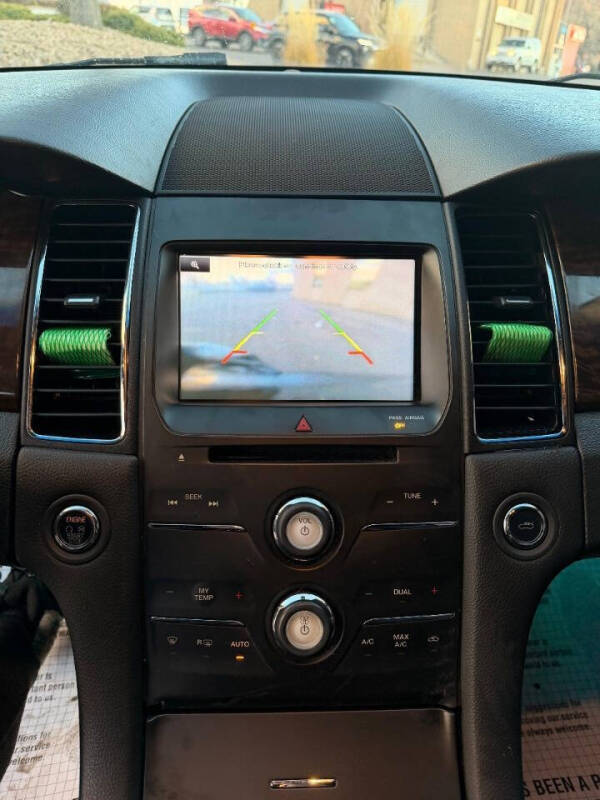 2014 Ford Taurus Limited