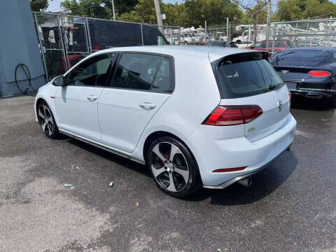 2018 Volkswagen Golf GTI