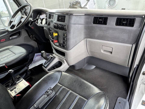 2017 Peterbilt 567