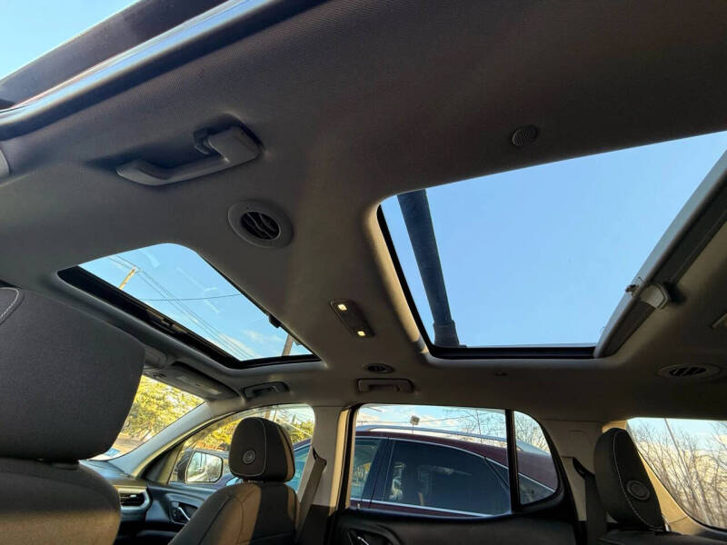 2018 GMC Acadia SLE-2