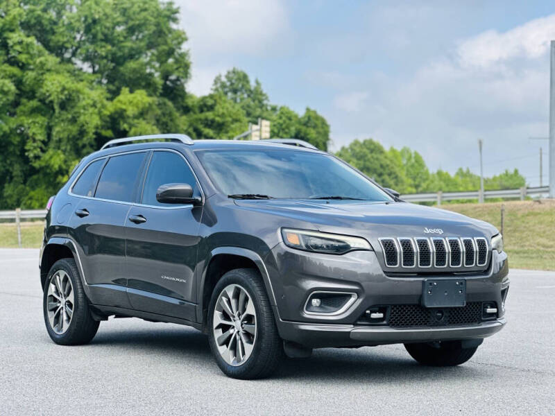 2019 Jeep Cherokee Overland