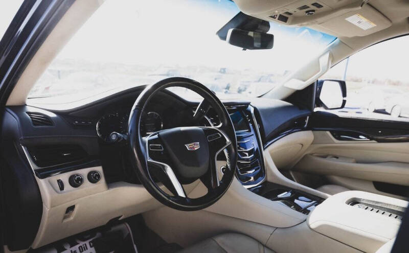 2019 Cadillac Escalade Premium Luxury
