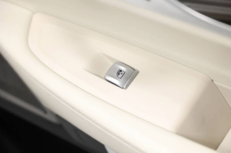 2016 BMW 7 Series 750i xDrive