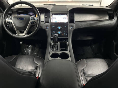 2018 Ford Taurus SEL