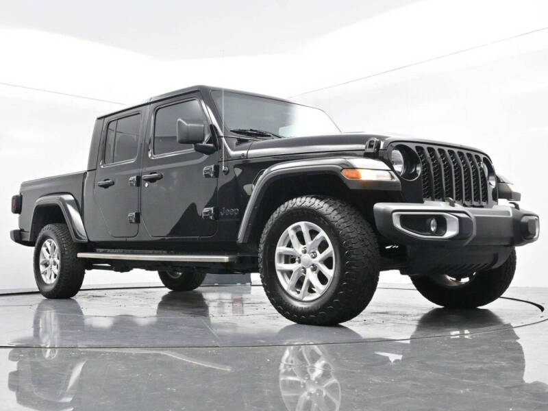 2023 Jeep Gladiator Sport S