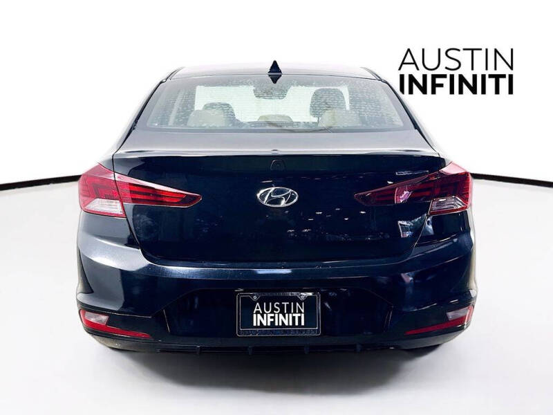 2020 Hyundai Elantra