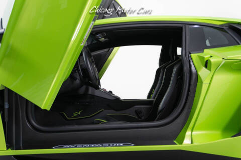 2016 Lamborghini Aventador LP 750-4 SV