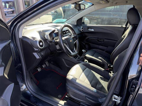 2013 Chevrolet Sonic RS Manual