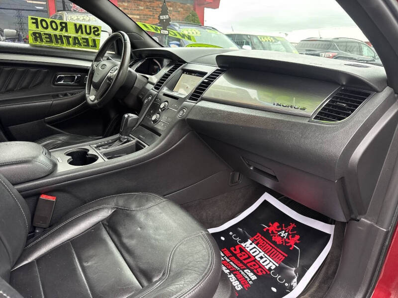 2018 Ford Taurus SEL