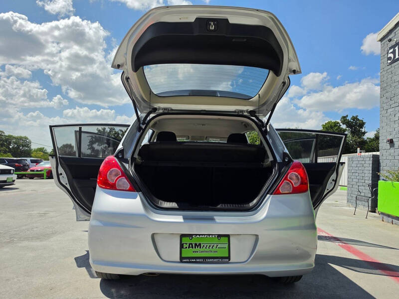 2012 Nissan Versa 1.8 S