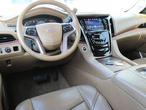 2016 Cadillac Escalade Platinum