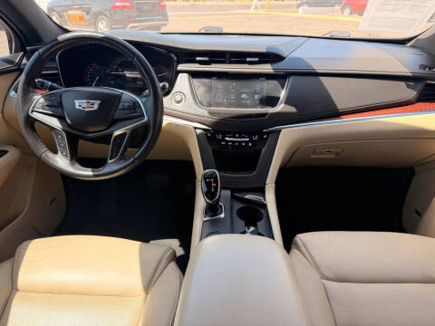 2018 Cadillac XT5 Luxury