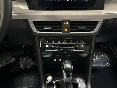 2026 Volkswagen Taos SE 4Motion