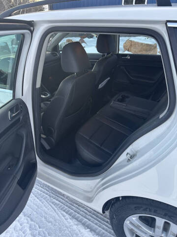 2012 Volkswagen Jetta SportWagen TDI