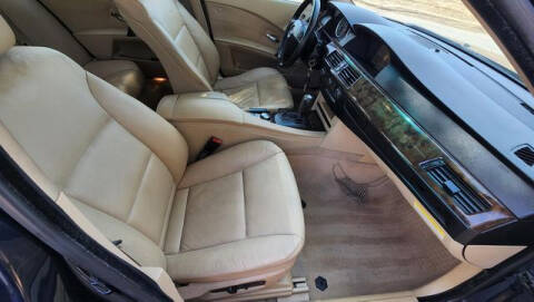 2004 BMW 5 Series 525i