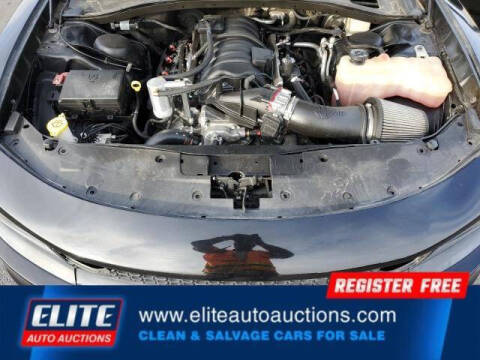 2017 Dodge Charger SRT 392