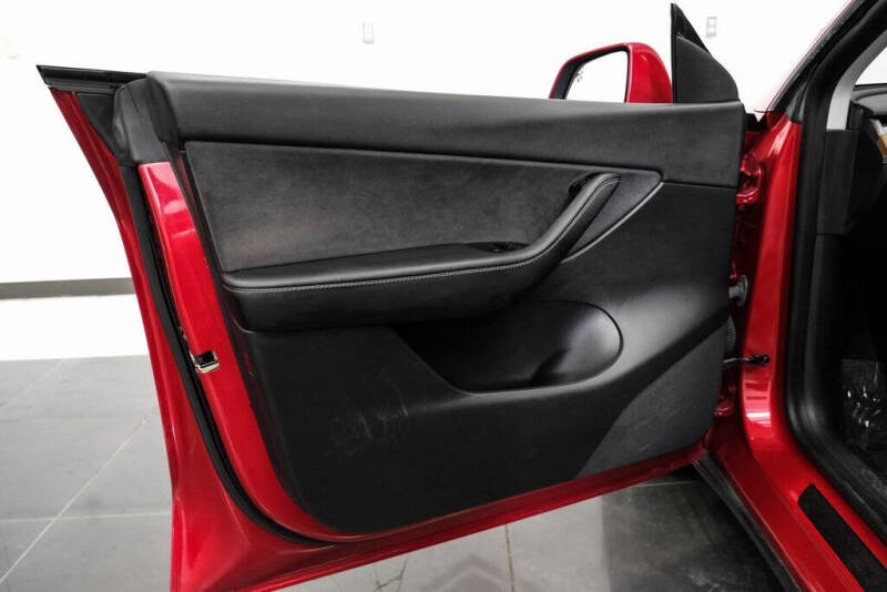 2020 Tesla Model Y Performance