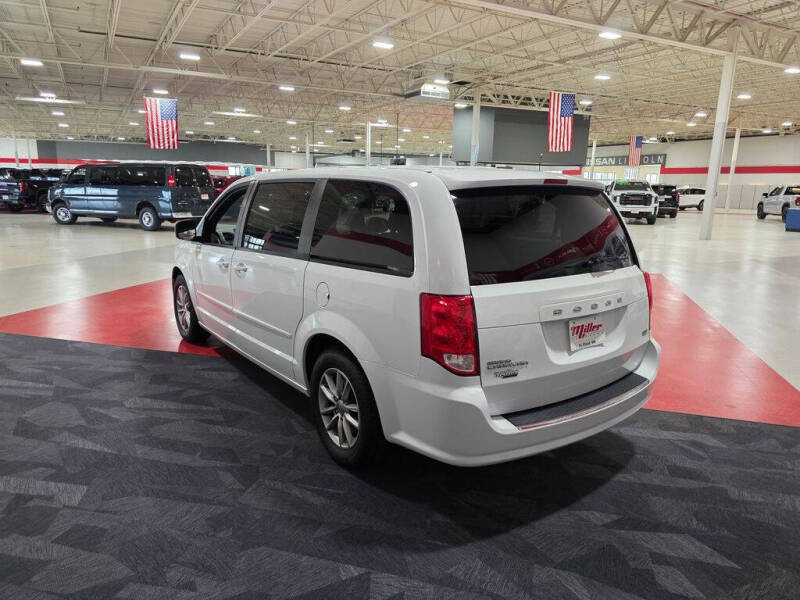 2016 Dodge Grand Caravan SE