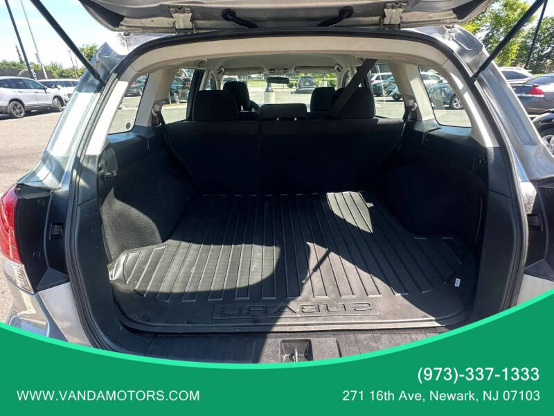2014 Subaru Outback 2.5i