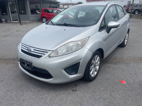2011 Ford Fiesta for sale at Diana Rico LLC in Dalton GA