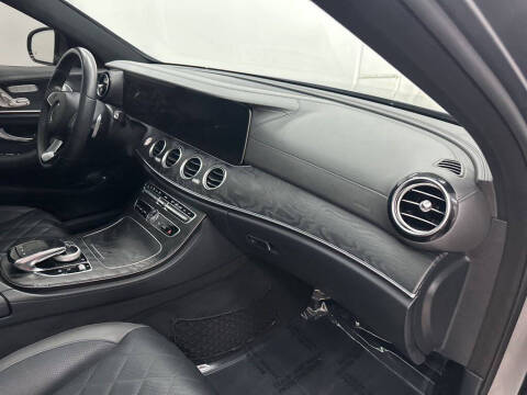 2018 Mercedes-Benz E-Class E 300