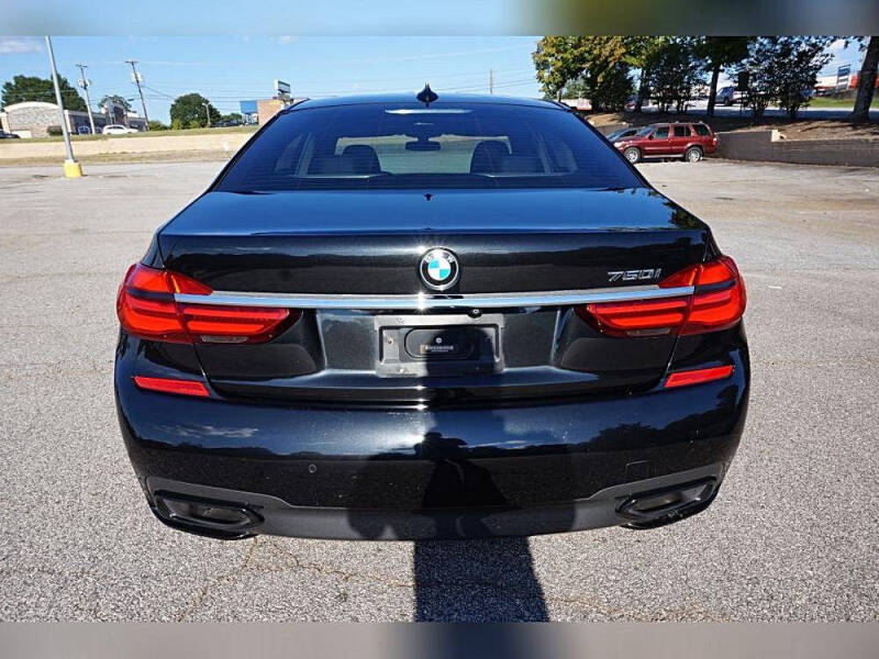 2017 BMW 7 Series 750i