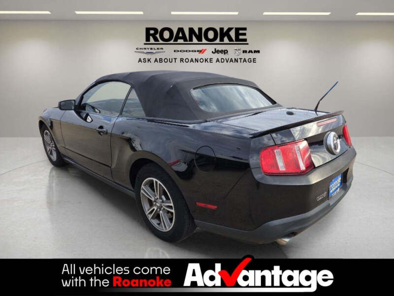 2011 Ford Mustang V6 Premium
