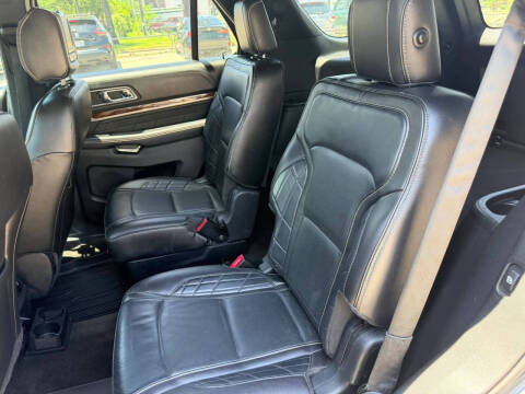 2018 Ford Explorer Platinum